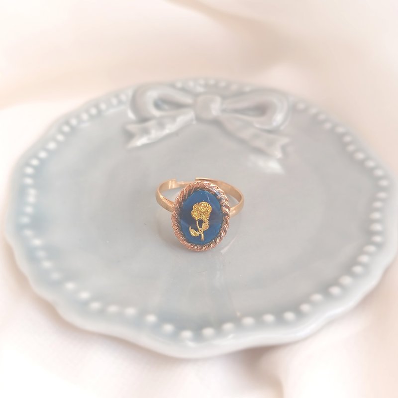 Vintage rose oval ring NO.08 (Navy, free size) - General Rings - Resin Blue