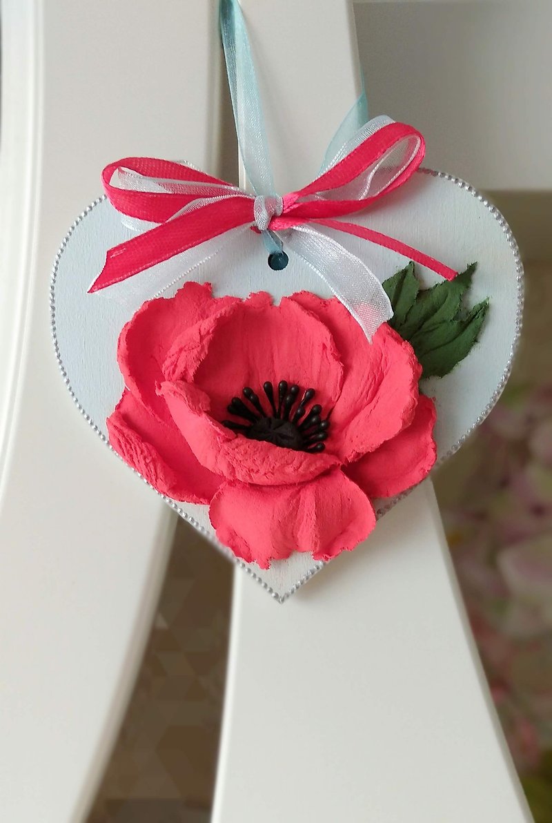 罌粟花 Hanging heart with red poppy Mother gift Wedding floral decor Birthday gift - Other - Wood Red