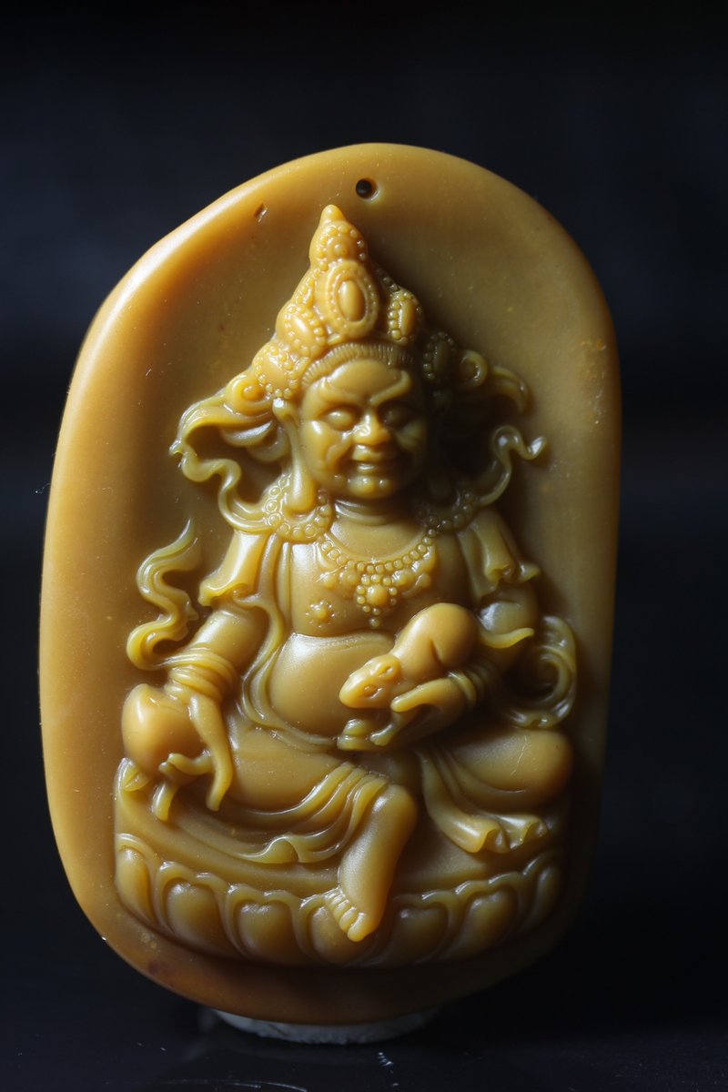 【新年福利】天然黃蠟石 黃財神 招財闢邪玉雕掛件吊墜項鏈全身像 - 吊飾/掛飾 - 玉石 橘色