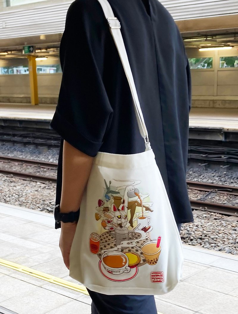 MilkTeaLand Canvas Tote Bag (Adjustable strap) - กระเป๋าแมสเซนเจอร์ - วัสดุอื่นๆ 