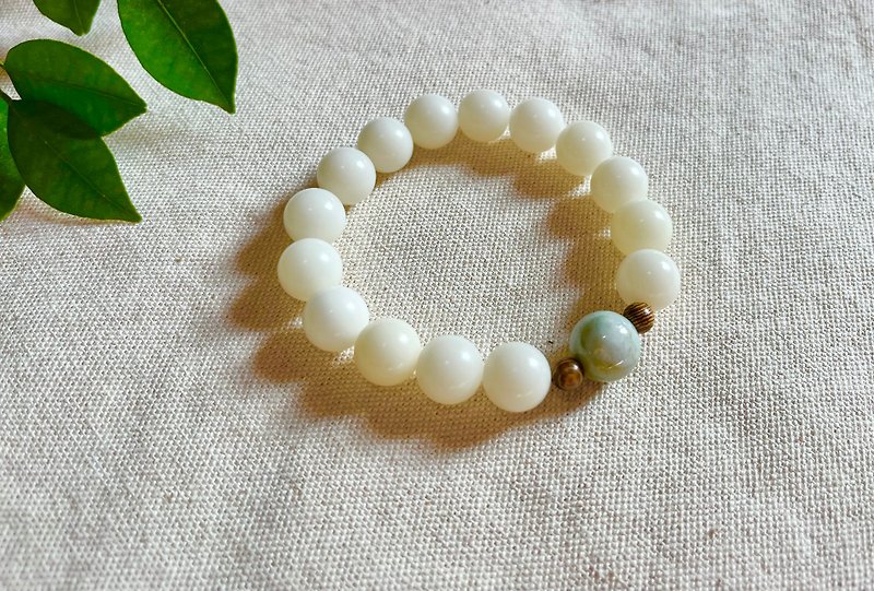 White jade bodhi seed-bracelet/bracelet/natural fruit/natural ore - Bracelets - Plants & Flowers 