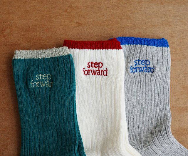 Step forward 刺繍カラーブロック チャンキーニットソックス