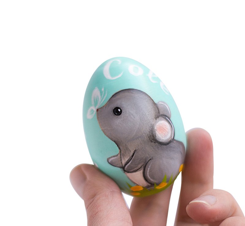 Easter wooden egg cute little mouse Personalized gift Spring decoration Egg hunt - 玩偶/公仔 - 木頭 多色