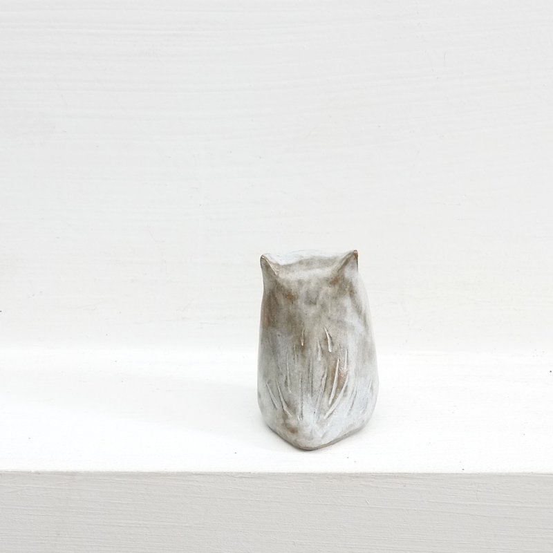 NG glaze flow silver gray ear ear owl (middle) - Pottery & Ceramics - Pottery Transparent