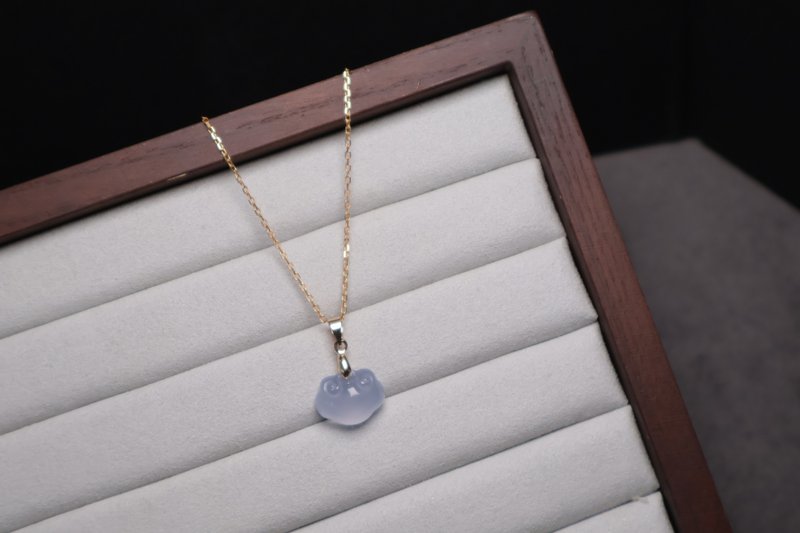 Natural Blue Chalcedony Peace Lock Necklace | Comes with gold Silver - สร้อยคอ - หยก 