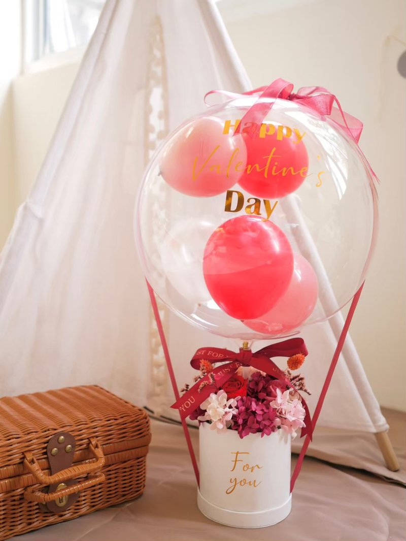 氣球永生花 母親節禮物/情人節禮物/開幕禮/畢業禮物/氣球/永生花 - 乾花/永生花 - 其他材質 紅色