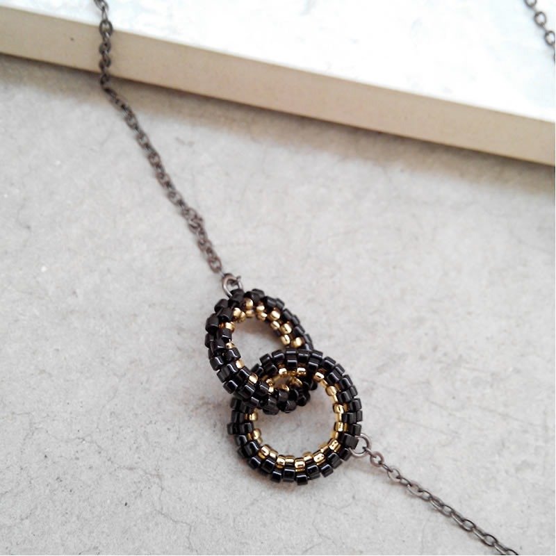 Elpis Link Promise Necklace in beaded black and gold and gun metal hardware - 項鍊 - 其他材質 黑色