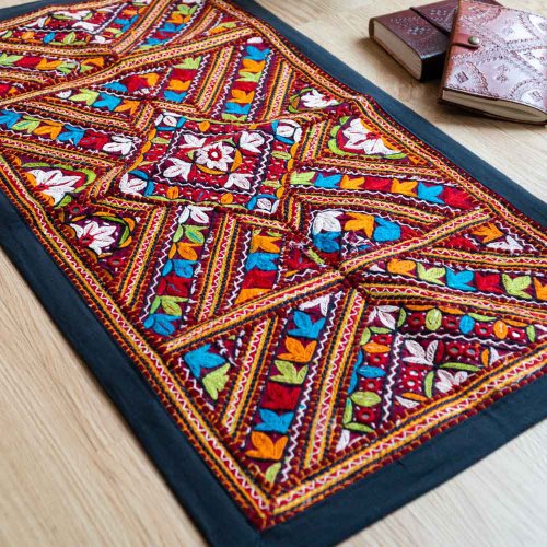 手織りインド綿　刺繍ラグ 手織りインド綿 刺繍ラグ