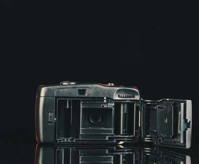 Peko COMPACTCAMERA 35m/m FILM 不二家 [Unused w⁄ Character figure] Peco chan Toy camera 35mm film From JAPAN |  eBay