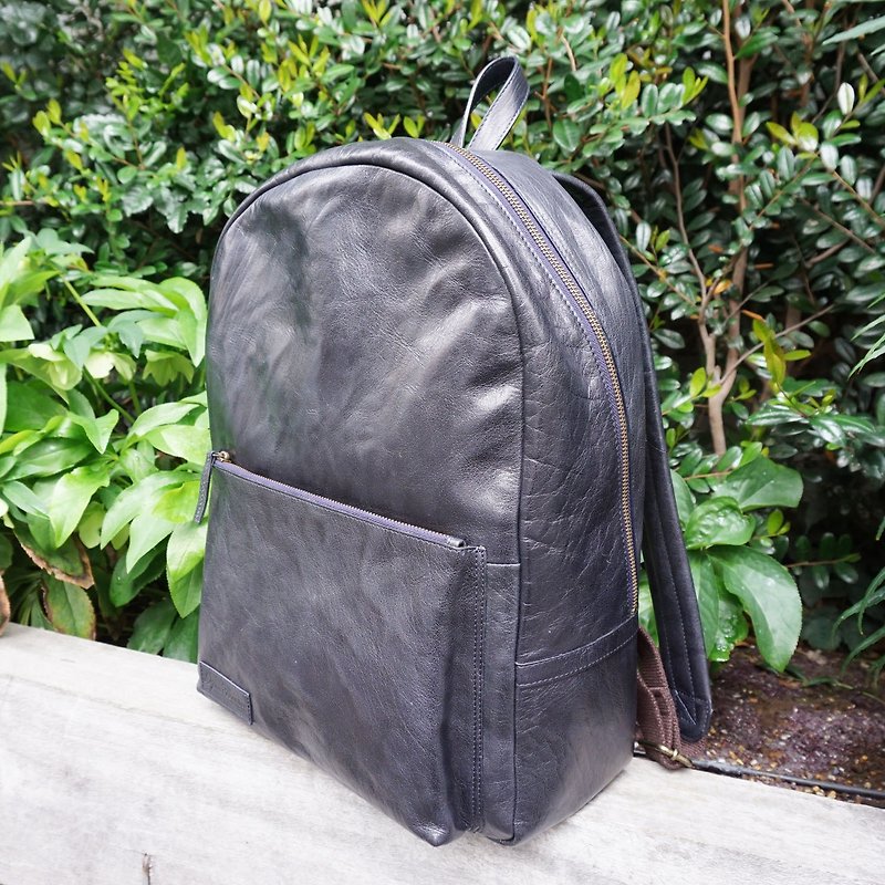 Buffalo leather uneven dyeing simple ultra-light backpack 5 colors available Genuine leather Light and durable Luxury unisex W6233 - กระเป๋าเป้สะพายหลัง - หนังแท้ สีเขียว