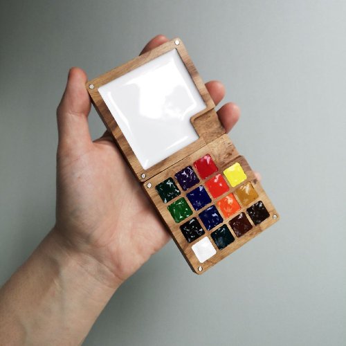 GO DRAW Wooden watercolor palette for sketch (without paint).Attaches to the sketchbook.