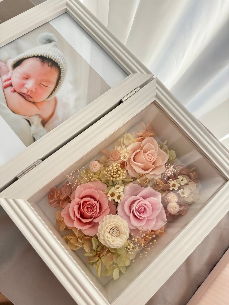 Preserved flower photo frame 7 inch photo frame flower pink style - ช่อดอกไม้แห้ง - พืช/ดอกไม้ 