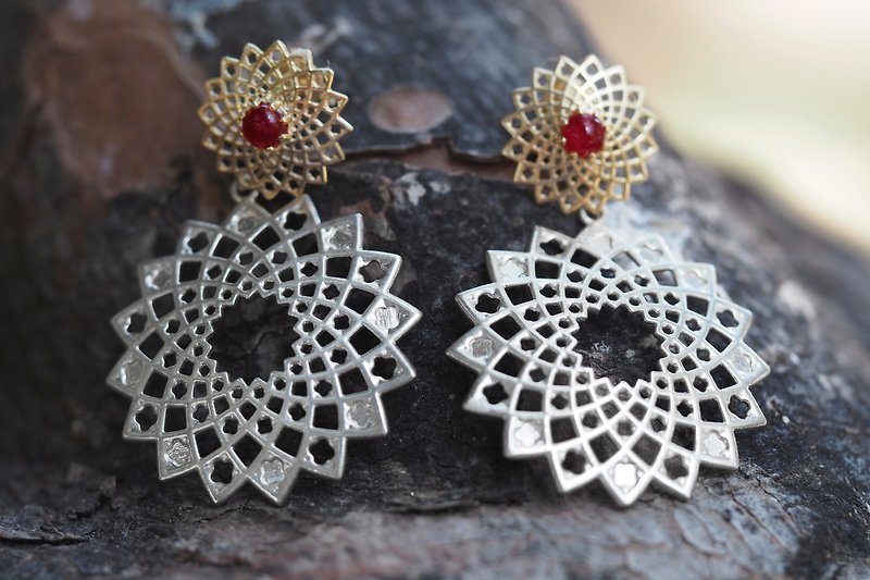 Different type wearing massive earrings with rubies - lower part removable. - Earrings & Clip-ons - Precious Metals Orange