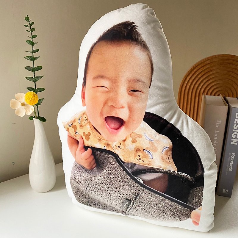 [Customization] Pillow baby portrait photo custom gift shape pillow hand-painted design - Pillows & Cushions - Other Materials 