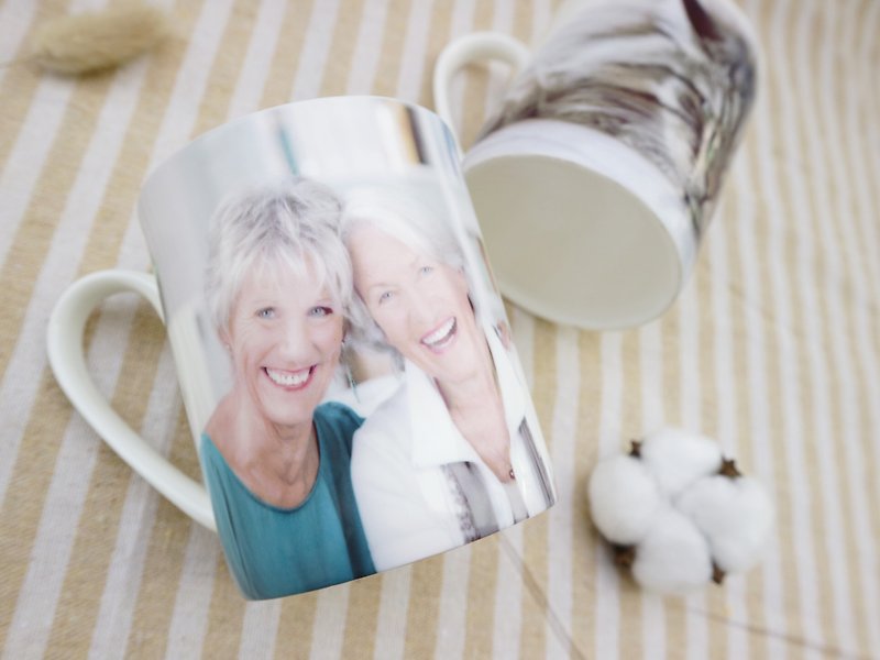 Customization-the back of the photo bone china mug can be added as a souvenir/birthday gift/photo customization - แก้วมัค/แก้วกาแฟ - เครื่องลายคราม 