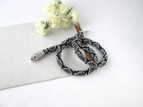 Handmade By Nataniel Gray Snake Necklace bracelet Black Gothic rope Witch Jewelry Beaded Necklace Wit