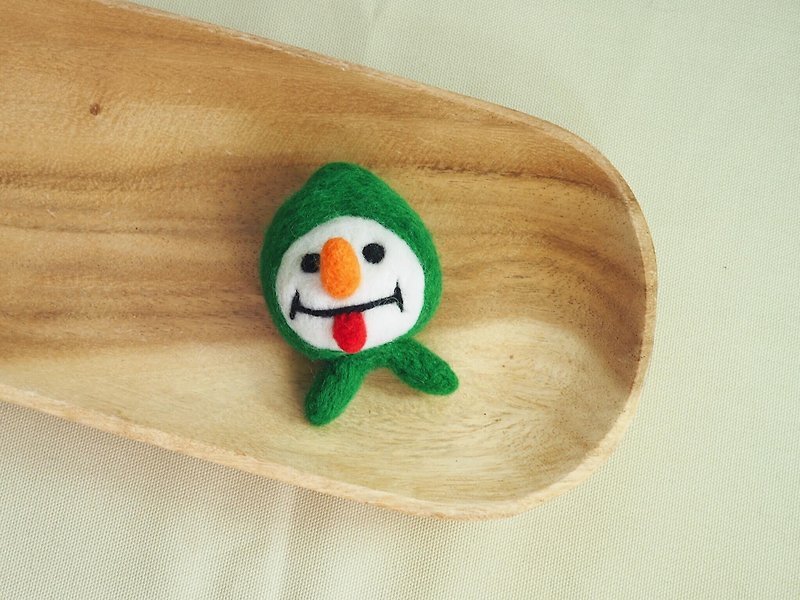 Snowman With Green Hat Pin - เข็มกลัด - ขนแกะ สีเขียว
