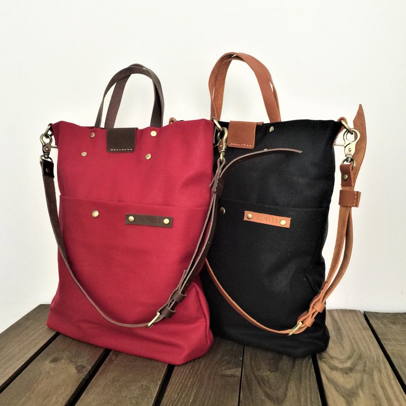 UNISEX WAXED CANVAS TALL SLING TOTE / TALL HANDHELD BAG - LS18 - กระเป๋าถือ - ผ้าฝ้าย/ผ้าลินิน สีนำ้ตาล