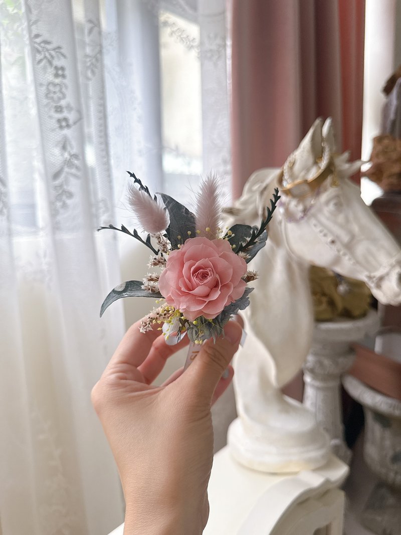 婚禮-永生花玫瑰胸花 新郎胸花 結婚胸花 蜜桃粉 - 乾燥花/永生花 - 植物．花 粉紅色