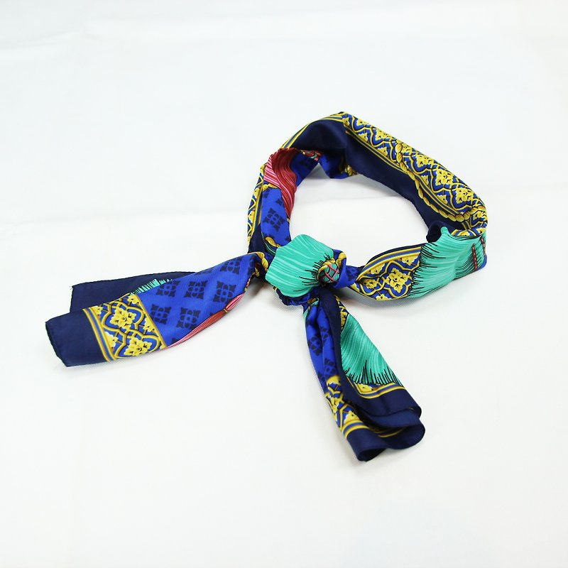 Tsubasa.Y vintage 004 swinging vintage scarf, silk scarf - ผ้าพันคอ - ผ้าไหม 