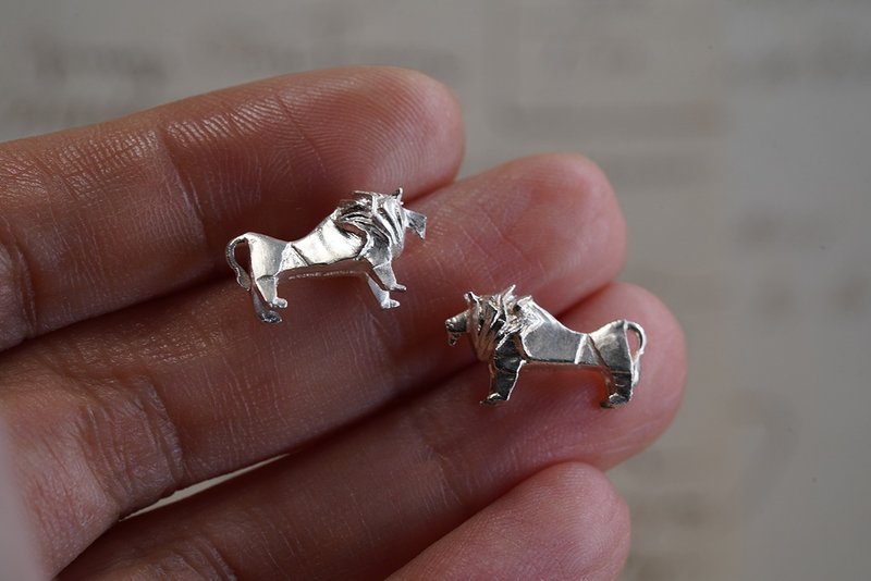 925銀摺紙獅子耳環 (耳針款) (價格為一對售價) (E71) - 耳環/耳夾/耳骨夾 - 純銀 