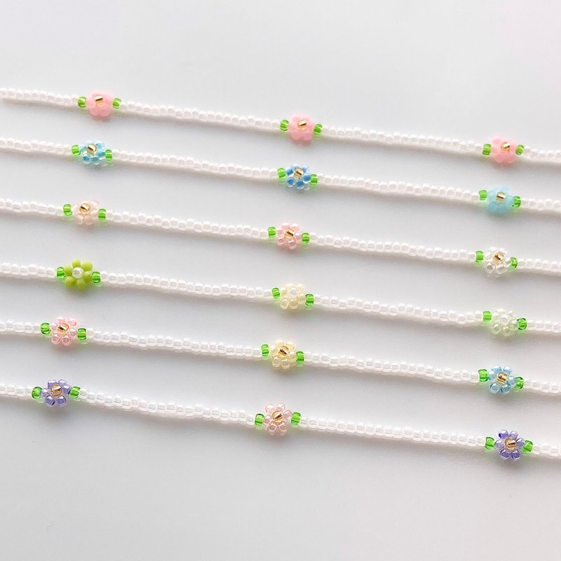 Beaded Flower Eyeglass Strap / Mask Strap Various colors (40/50/60cm) - 其他 - 其他材質 多色