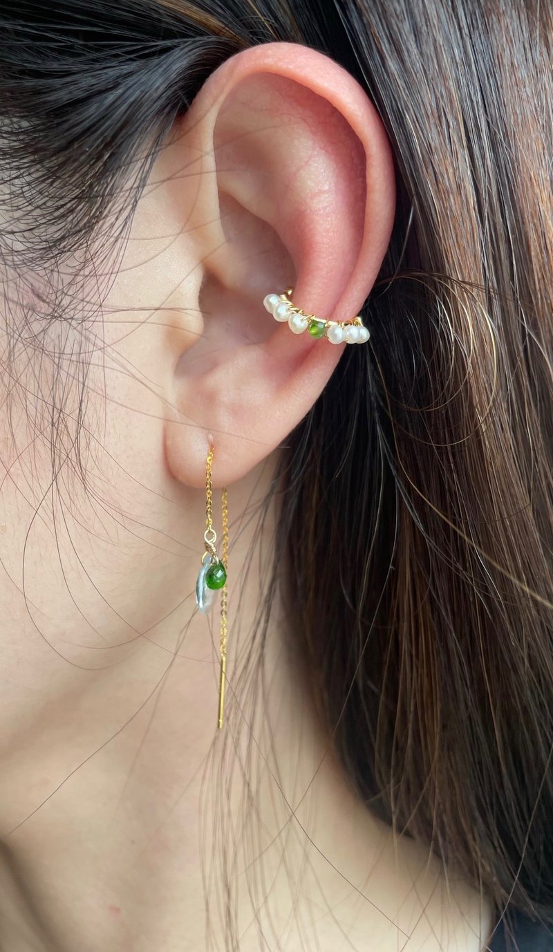 pearl ear cuff ear hook earrings - ต่างหู - ไข่มุก สีเขียว