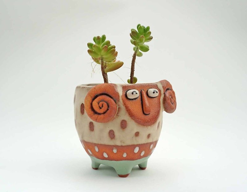 Sheep plant pot handmade ceramic - Plants - Pottery Multicolor