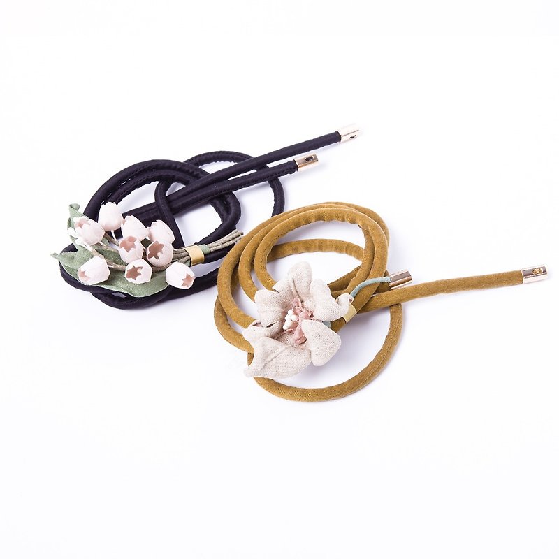 Necklace female new product original design lily flower pendant - Necklaces - Cotton & Hemp 