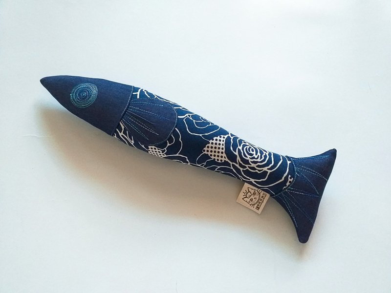 藍玫瑰秋刀魚2.0進階版貓草包 - 貓/狗玩具 - 棉．麻 藍色