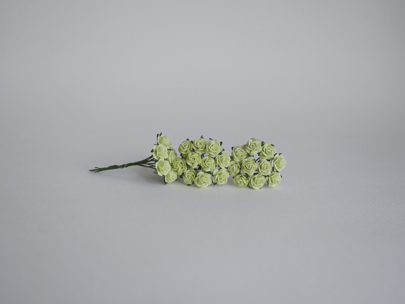 Paper Flower, 100 pieces DIY mulberry rose supplies size 0.8 cm. green color. - 其他 - 紙 綠色