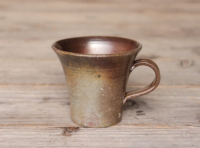 Bizen coffee cup (medium) c1 - 055 - Mugs - Pottery Brown
