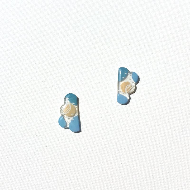 Cloud ice cream Clip-On/pin earrings - Earrings & Clip-ons - Resin Transparent