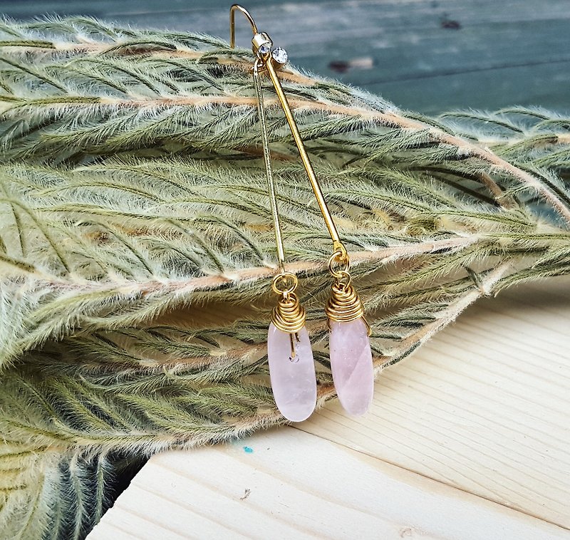 Exclusive Earrings [Oval Pink Crystal Copper Earrings] - Earrings & Clip-ons - Gemstone Pink