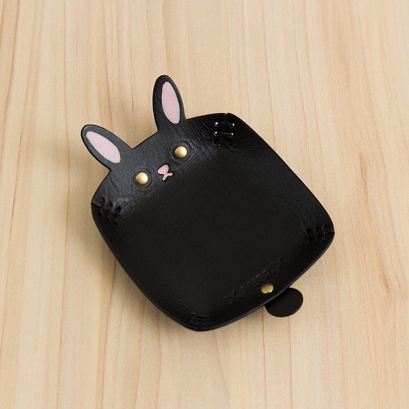 Hand-painted leather storage tray (black rabbit) - จานเล็ก - หนังแท้ สีดำ