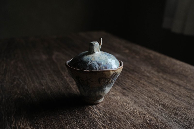 雨後積水倒影天空的雲・斷木與枝芽・蓋碗3 - 碗 - 陶 藍色