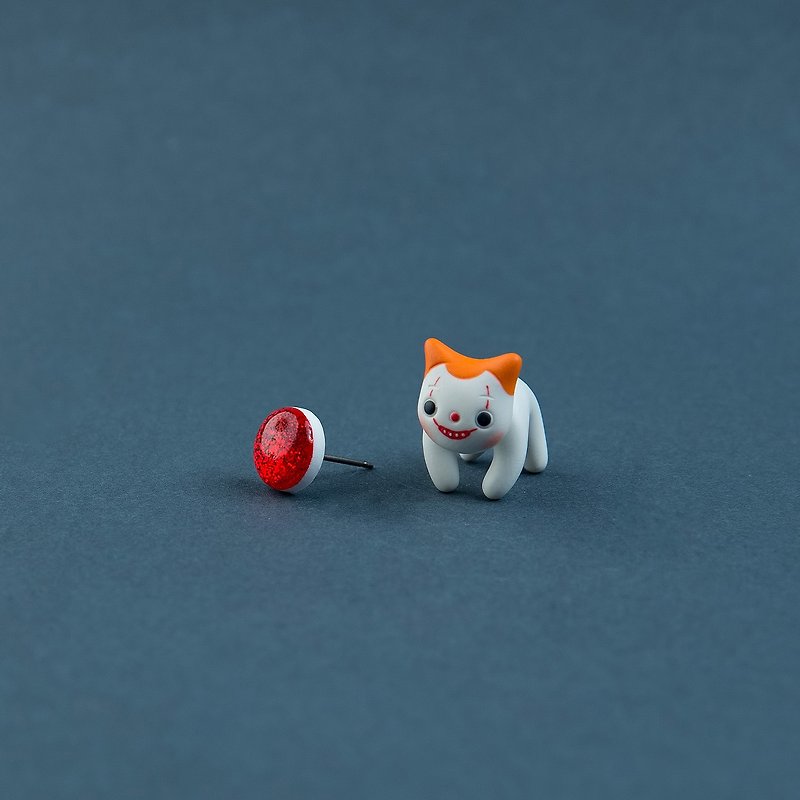 New Pennywise Cat - Polymer Clay Earrings, Handmade&Handpaited Catlover Gift - ต่างหู - ดินเหนียว สีส้ม