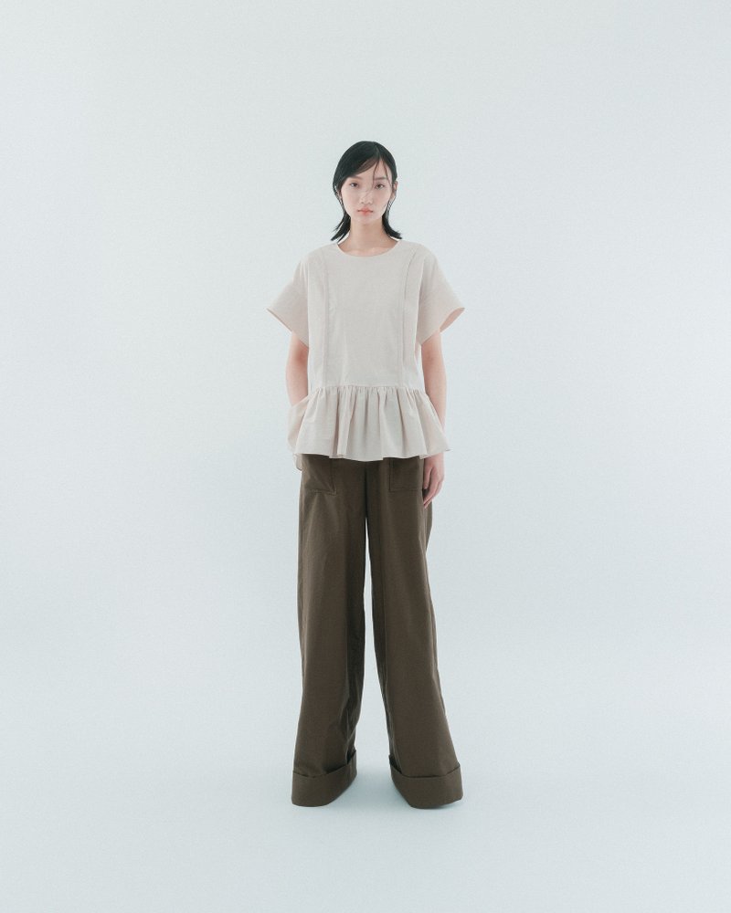 UUIN_khaki Khaki ruffled top - เสื้อผู้หญิง - ผ้าฝ้าย/ผ้าลินิน ขาว