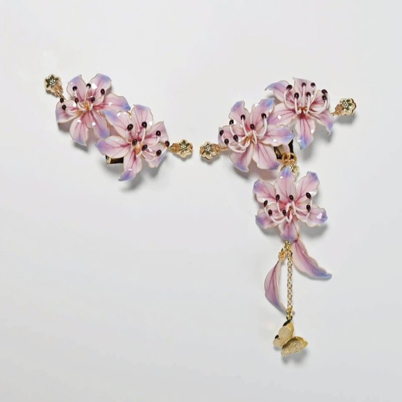 幻想的な色のマンジュシャゲ - ピアス・イヤリング - レジン 多色