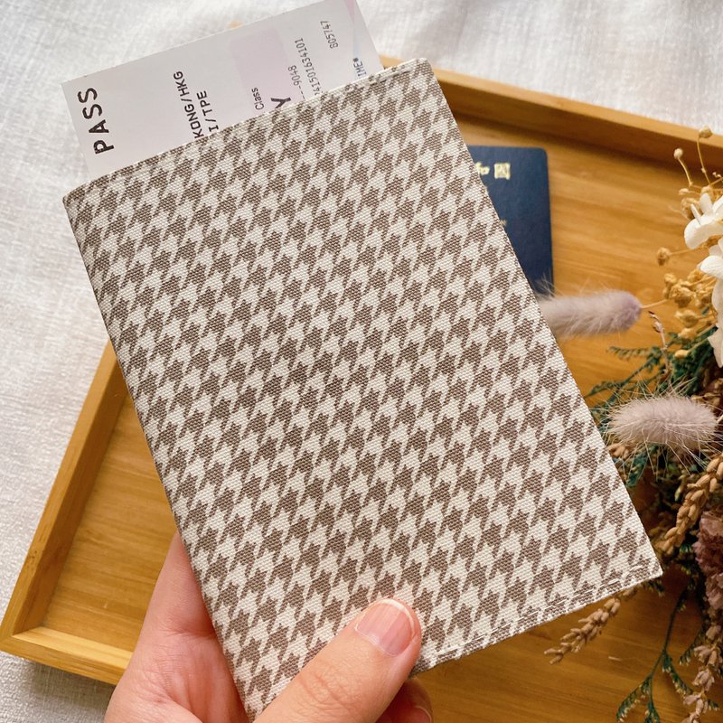 Passport Holder Passport Holder Passport Storage Houndstooth Gray Style - ที่เก็บพาสปอร์ต - ผ้าฝ้าย/ผ้าลินิน 