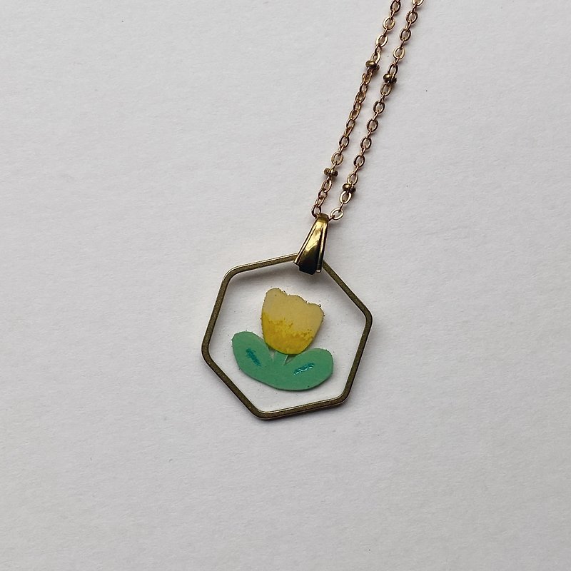 Yellow Tulip - Two Way Necklace - Necklaces - Resin Yellow