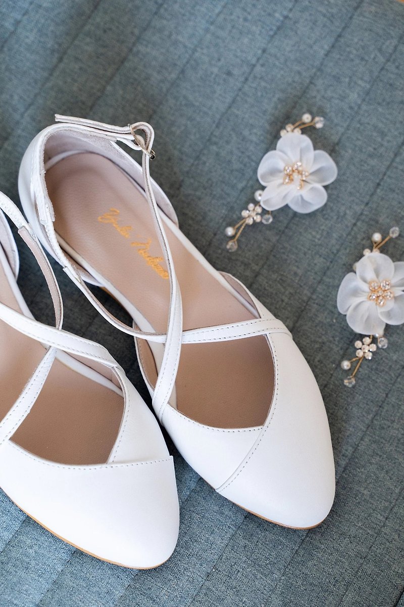 白い低い結婚式の靴ブライダルバレエフラット結婚式のフラット - バレエシューズ - その他の素材 ホワイト
