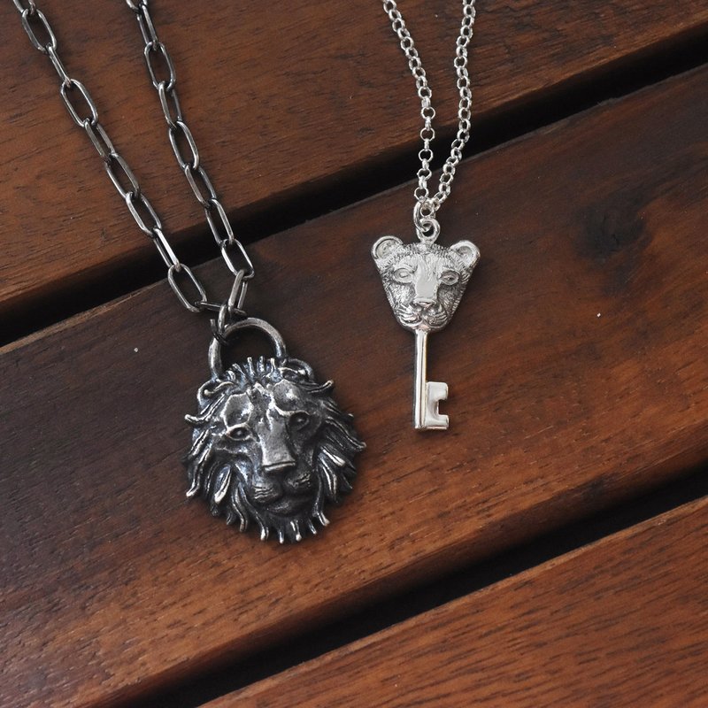 Lion Key Lock Necklace | Couple Pair Chain 925 Sterling Silver Plus Purchase Lettering Animal Lover Gift - สร้อยคอ - เงินแท้ สีเงิน