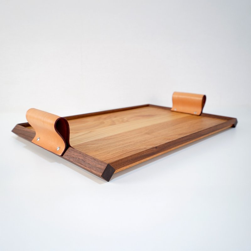 American Fifty9 Design New York solid wood color matching tray - leather handle - จานและถาด - ไม้ สีนำ้ตาล