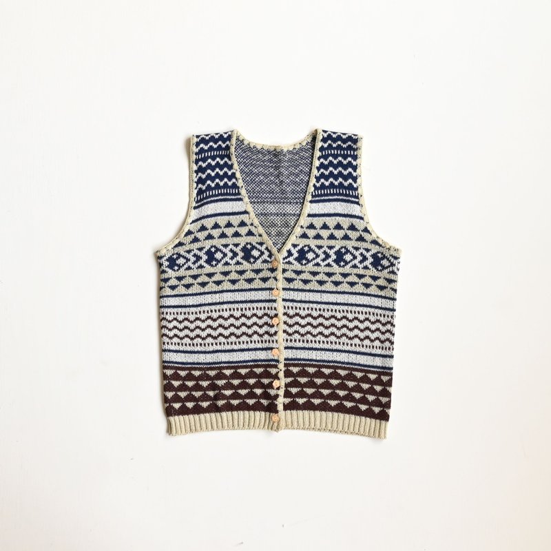 [Egg Plant Vintage] Nordic Walking Knitted Vintage Vest - Women's Vests - Other Man-Made Fibers 