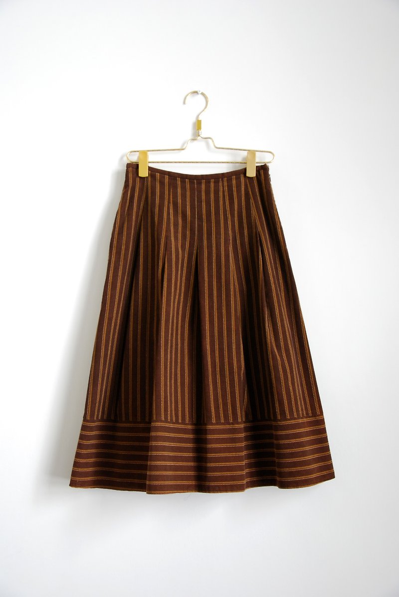 Vintage striped corduroy skirt - กระโปรง - วัสดุอื่นๆ 