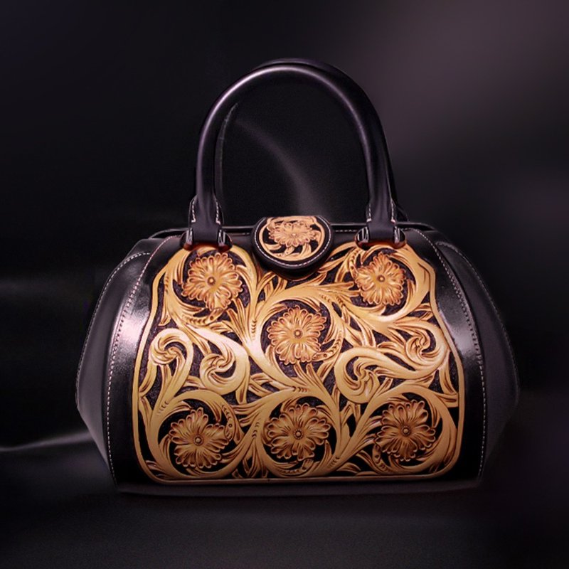 Handmade Leather carving Leather Handbag, Shoulder bag 【Free custom English nam - กระเป๋าถือ - หนังแท้ 