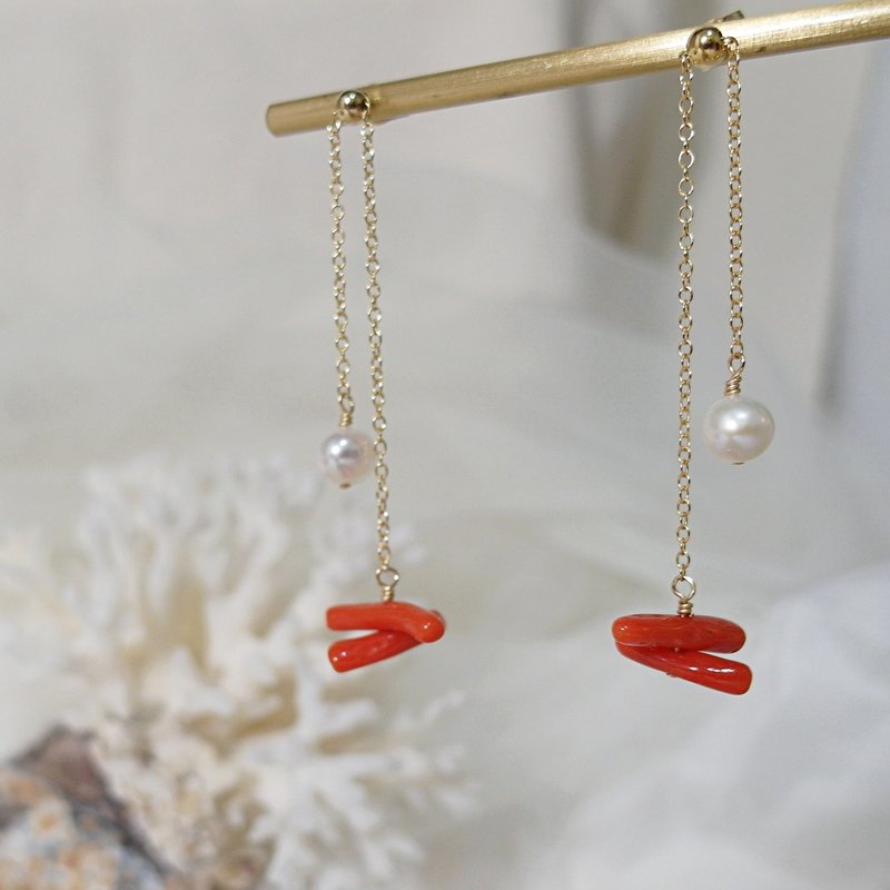 浮花 紅珊瑚珍珠耳環 14K Gold-Filled - 耳環/耳夾/耳骨夾 - 寶石 紅色