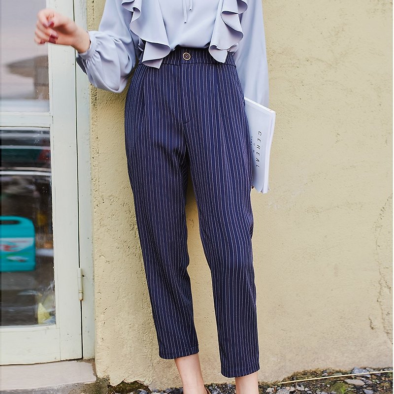 2018 autumn new loose Korean version of the college wind strap vertical stripes feet pants - กางเกงขายาว - เส้นใยสังเคราะห์ สีน้ำเงิน