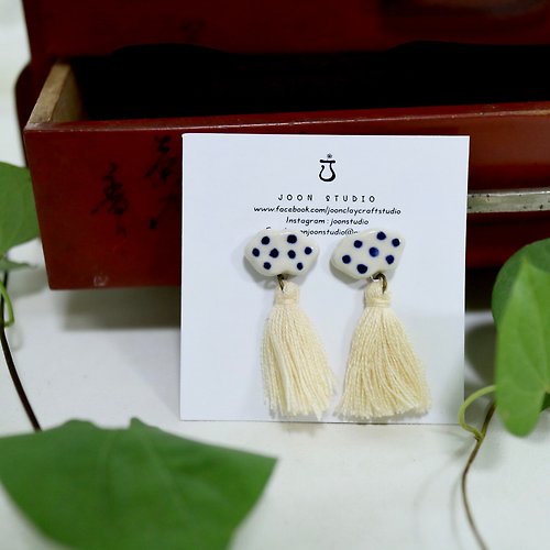 Joon Studio New products / polkadot cloudy earrings- ceramic ear pins
